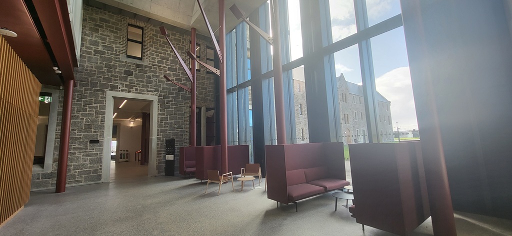 Academic Hub Informal Learning 1024h